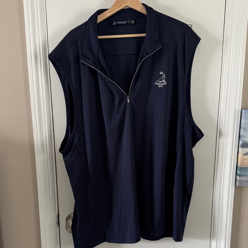Pinehurst 1895 Dark Blue Sleeveless 1/4 zip Vest no pockets